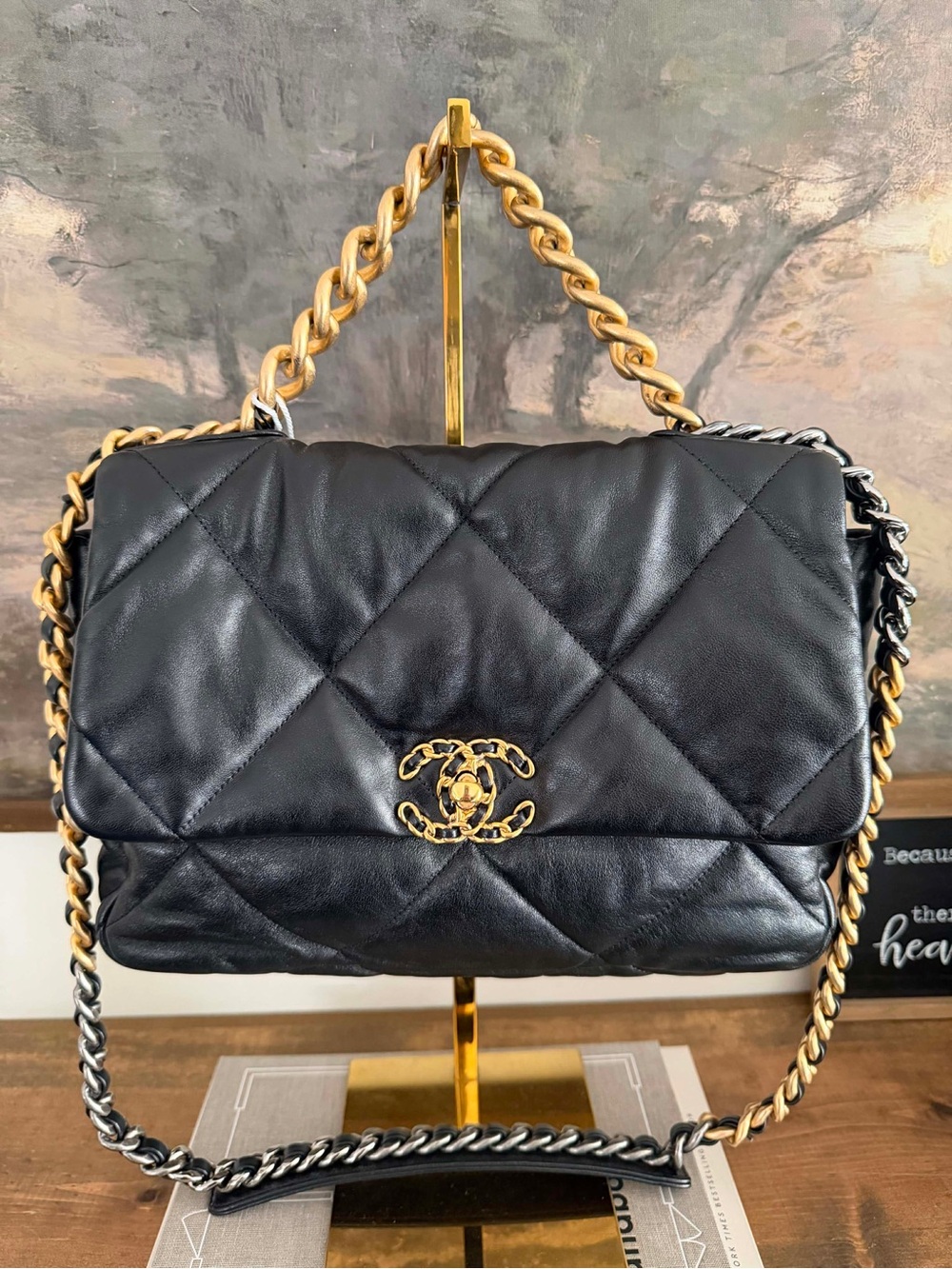 Chanel 19 Medium